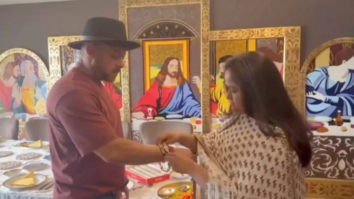 ईसा मसीह की पेंटिंग के सामने खड़े होकर सलमान खान ने बहन अर्पिता से बंधवाई राखी, वीडियो ने जीता फैंस का दिल