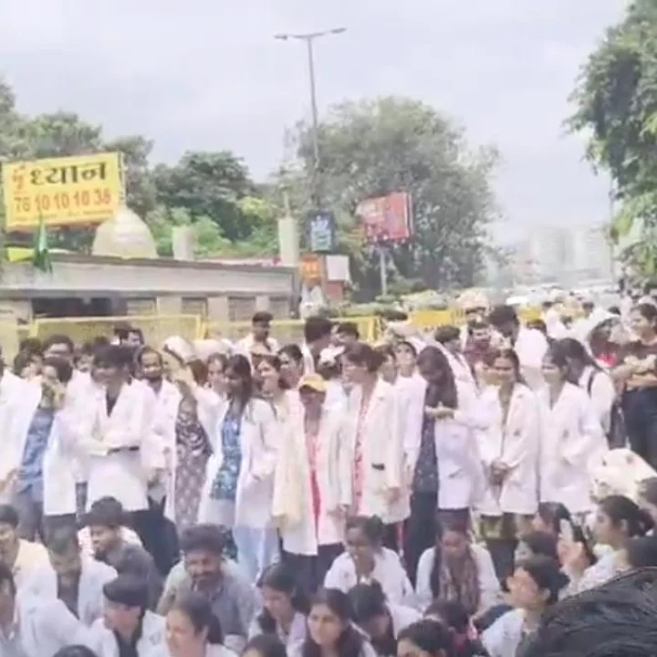 MBBS interns protest in Bhopal