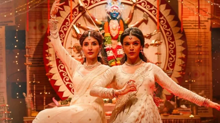 'मिर्जापुर: द मूवी' से 'विंध्यवासिनी की जय हो' म्यूजिक वीडियो हुआ रिलीज, श्रिया और हर्षिता के डांस ने मचाई धूम