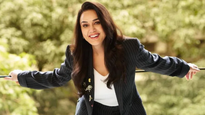 प्रीति जिंटा ने 'वाइब' में पहली बार किया एक्शन, बोलीं- कंधे में लगी चोट, रोज करनी पड़ती थी डेढ़ घंटे की रिहैब