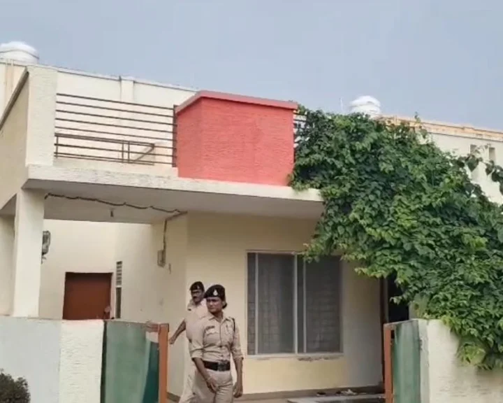 RTO Inspector murdered in Bhopal over a love affair; RTO Inspector murdered in Bhopal; murder in Bhopal linked to a love affair
