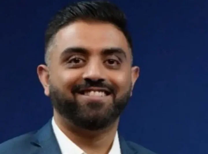भारतीय पायलटने शौर्य दाखवले; स्वतःवर चाकू हल्ला झेलत वाचवला १८० जणांचा जीव