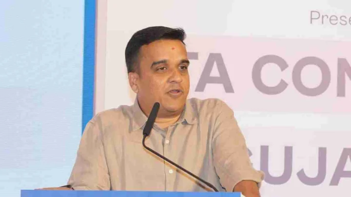 गुजरात के छोटे उद्योगों को अब एक क्लिक पर मिलेगी सरकारी सहायता