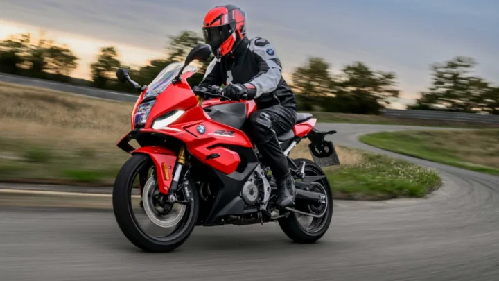 bmw f450 rr : 420cc इंजन, 48 HP की पावर और 350 KM से ज्यादा की रेंज, सस्ती बीएमडब्ल्यू की धमाकेदार इंट्री