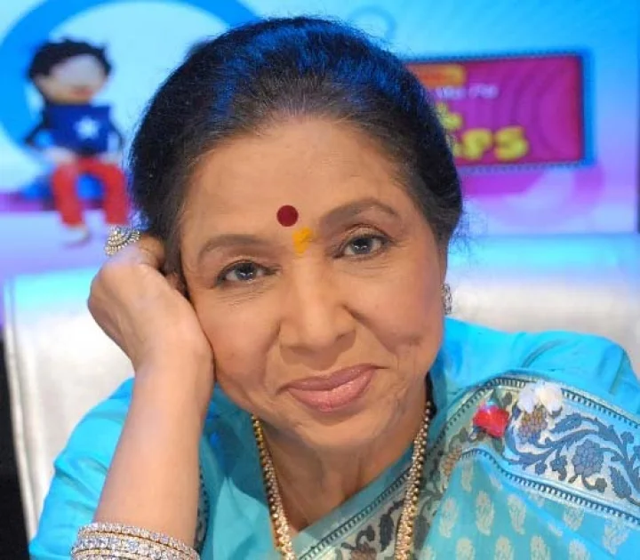 81ની થઈ આશા ભોંસલે 
