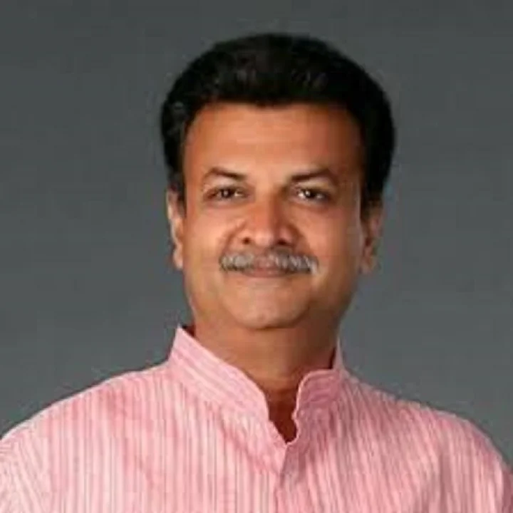 ಅನರ್ಹ ಶಾಸಕರು