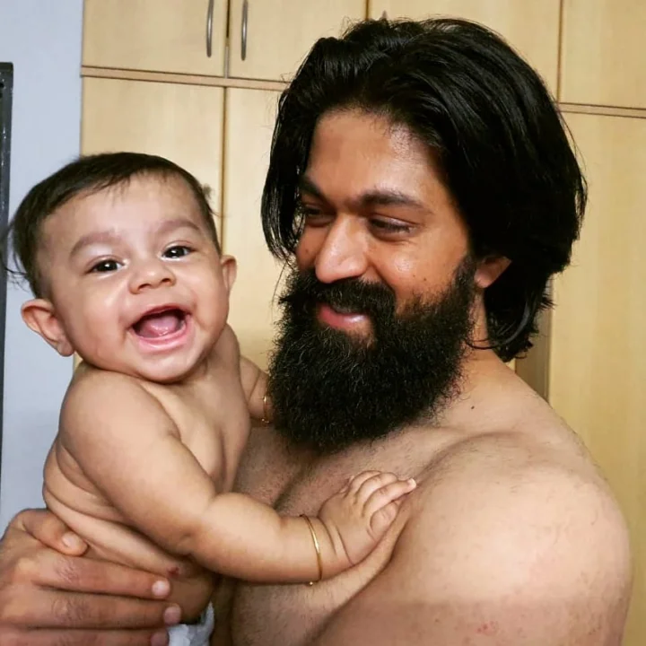 ರಾಕಿಂಗ್ ಸ್ಟಾರ್ ಯಶ್