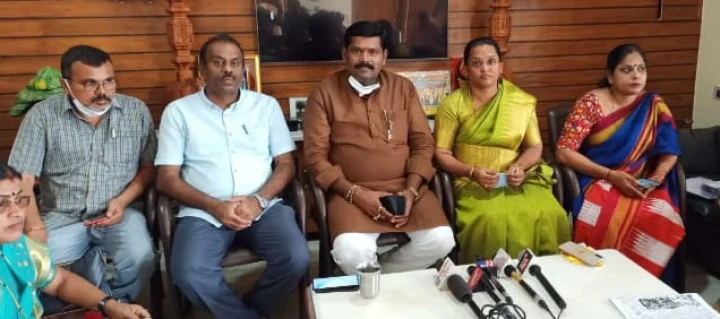 ಕಾಂಗ್ರೆಸ್ ಕಾರ್ಯಕರ್ತೆ