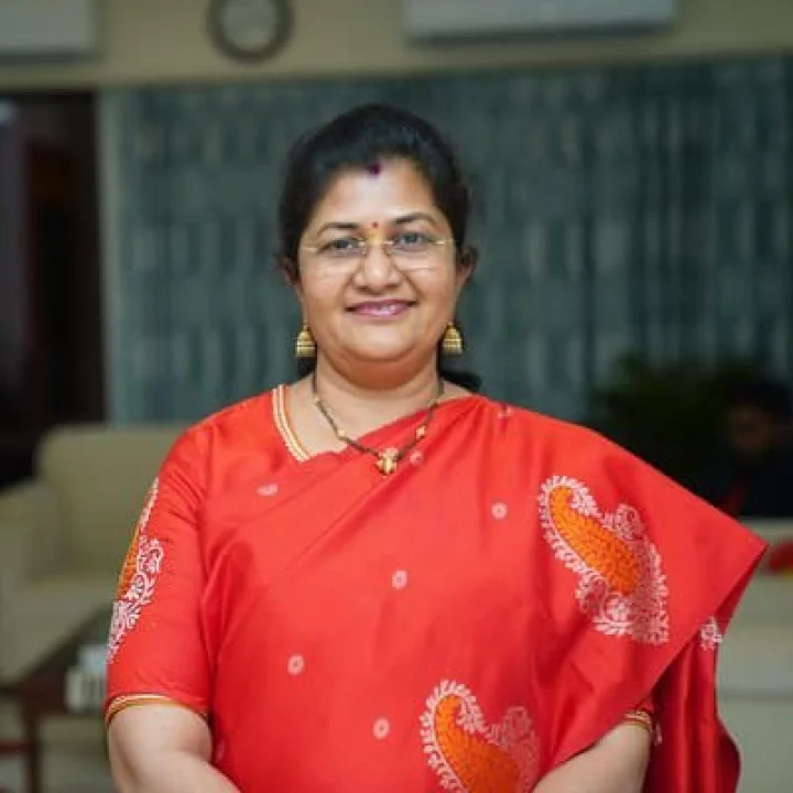 Sasikala Jolle