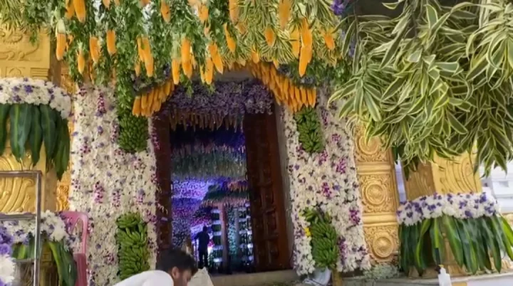 Ganesha Chaturthi's special decoration using masala