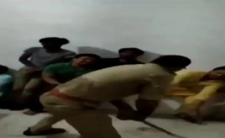 UP Cops BJP MLA  ಬಿಜೆಪಿ ಶಾಸಕ ಉತ್ತರ ಪ್ರದೇಶ ಶಾಸಕ