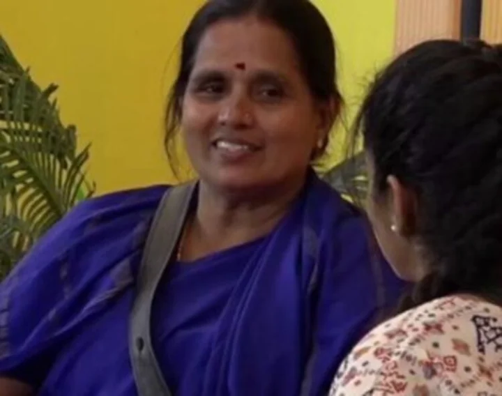 BigBoss Season 11 Winner,  Runner Trivikram Mother Vanajakshi, BigBoss Winner Hanumantu Fans