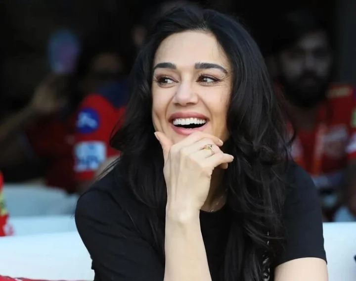 Bollywood Actress Preity Zinta, Corporate Social Responsibility Fund of Punjab Kings, Indian Army