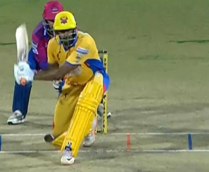 R Ashwin
