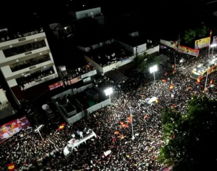 Karuru stampede, actor Dalapathy Vijay, Tamil Nadu Police