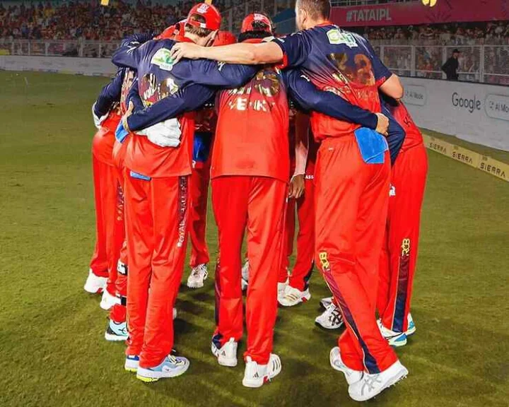 MI vs RCB: આરસીબીએ મુંબઈ ઈન્ડિયન્સને 18 રને હરાવીને મેળવી સિઝનની ત્રીજી જીત