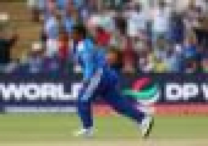 India vs Pak: ದೀಪ್ತಿ ಶರ್ಮಾ ಕೈಚಳಕಕ್ಕೆ ತತ್ತರಿಸಿದ ಪಾಕ್‌: ಟಿ20 ವಿಶ್ವಕಪ್‌ನಲ್ಲಿ ಭಾರತ ಶುಭಾರಂಭ