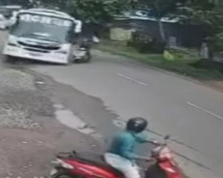 Ernakulam Road Accident