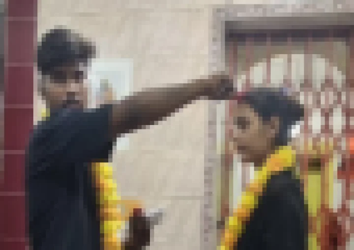Video: ಮನೆ ಬಿಟ್ಟು ಪ್ರಿಯಕರನೊಂದಿಗೆ ಓಡಿಹೋದ ಪತ್ನಿ: ಮದುವೆ ಮಾಡಿಸಿ ಪ್ರಬುದ್ಧತೆ ಮೆರೆದ ಪತಿರಾಯ
