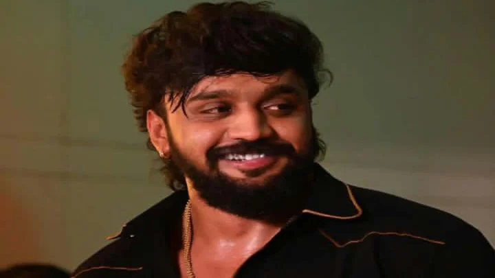 Dhanveerah