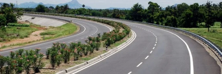मुंबई -पुणे द्रुतगती महामार्ग