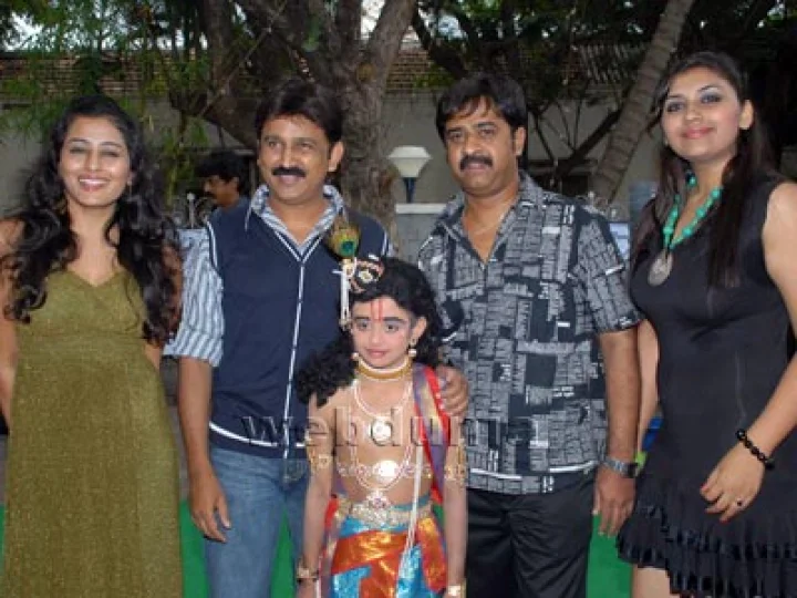 ಕೃಷ್ಣಾ ನೀ ...