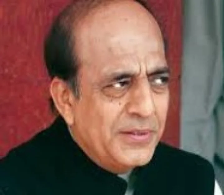 ദിനേശ് ത്രിവേദി 