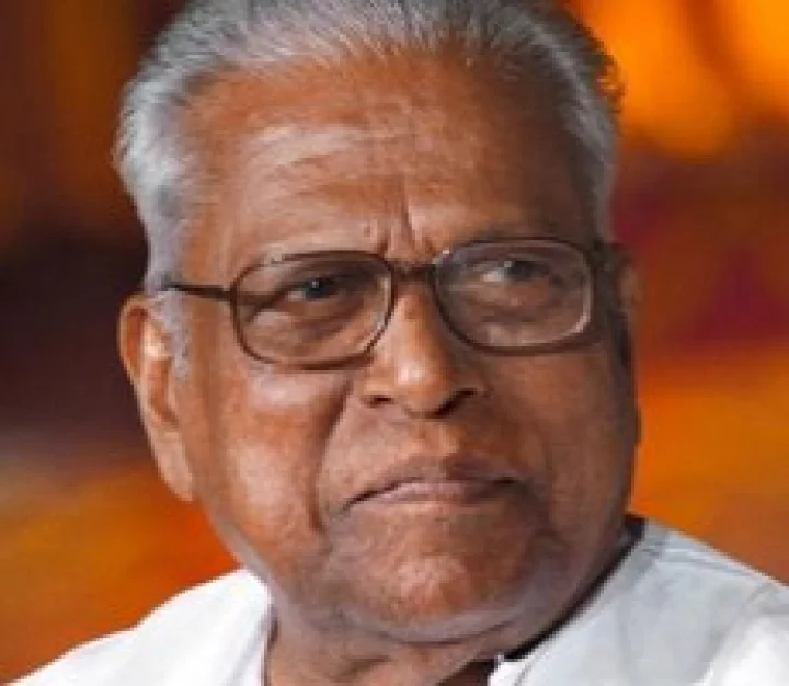 വി‌എസ് അച്യുതാനന്ദന്‍