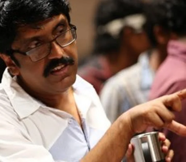 ‘ചലച്ചിത്രമേള ജനകീയമാകുന്നതില്‍ എന്തിനാണ് അടൂര്‍ പരിഭ്രമിക്കുന്നത്?’
