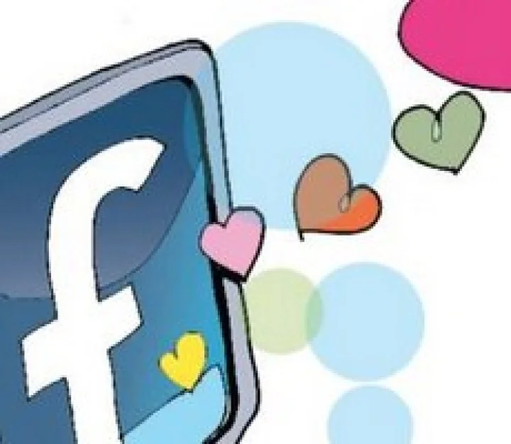 व्यंग्य रचना : मैं हूं ‘बेवकूफ आम फेसबुक-यूजर’