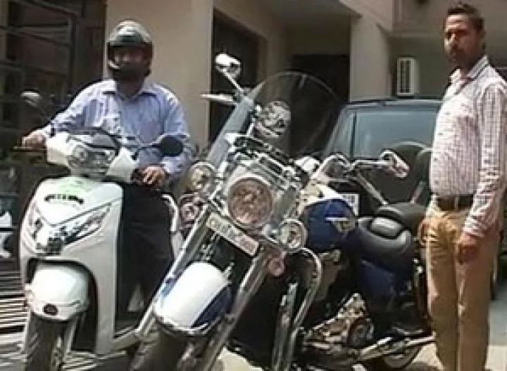 पुण्यात दुचाकी आता सीएनजीवर धावणार