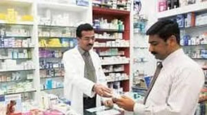 Career in PHD Pharmaceutical Sciences : पीएचडी फार्मास्युटिकल सायन्सेस मध्ये करिअर  बनवा, पात्रता, अभ्यासक्रम, व्याप्ती जाणून घ्या
