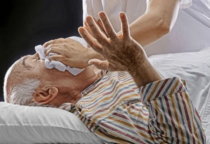 പാസ്സീവ് യൂത്തനേസ്യ