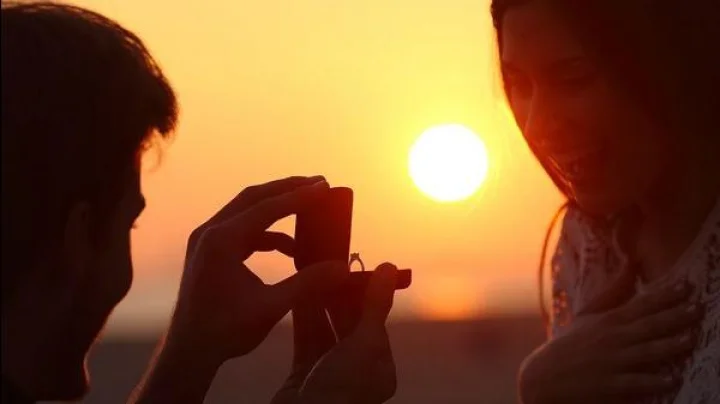 लग्नापूर्वी जोडीदाराबद्दल जाणून घ्या या गोष्टी