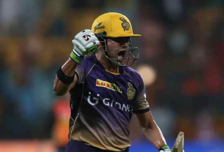 IPL 10: ഗംഭീറിന്റെ വെടിക്കെട്ട് വാര്‍ണര്‍ക്ക് തിരിച്ചടിയായി; മഴ കളിച്ചപ്പോള്‍ കൊൽക്കത്ത ഹൈദരാബാദിനെ വീഴ്ത്തി