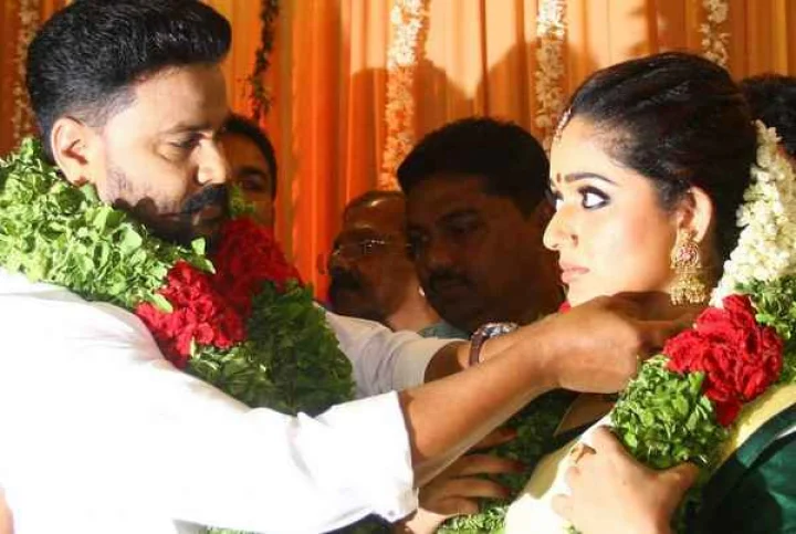 കാവ്യ മാധവൻ