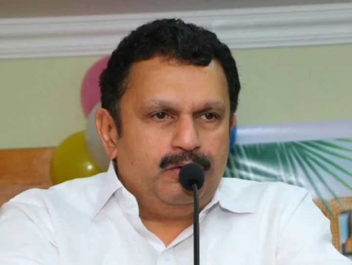 കെ മുരളീധരൻ