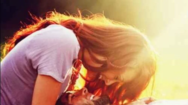 प्रेम बीना अपुरे आहे जीवन, या गोष्टींकडे लक्ष्य द्या