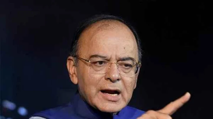 Budget : नोकरी, व्यापारी व खासदारांचे पगार