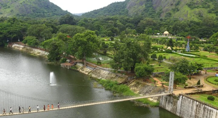 മലമ്പുഴ അണക്കെട്ട്