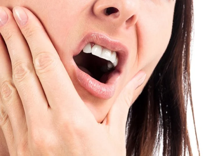 home remedies to cure wisdom tooth pain home remedies to get acnebeared pain in marathi  akkal dadhechya dukhnyapasun sutkesathi che upay arogya marathi in marathi webdunia marathi