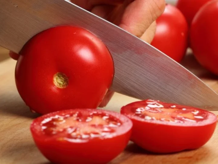 Tomato fight