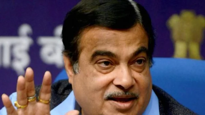 मुंबईहून गोव्यात अवघ्या काही तासांत पोहचता येईल, नितीन गडकरींनी दिली आनंदाची बातमी
