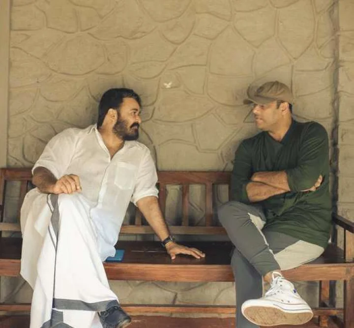 മോഹൻലാൽ