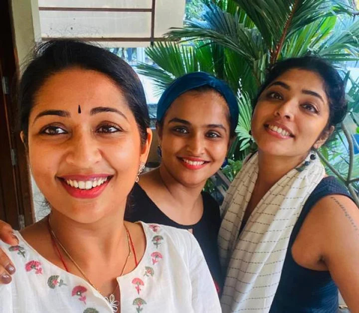 നവ്യ നായർ