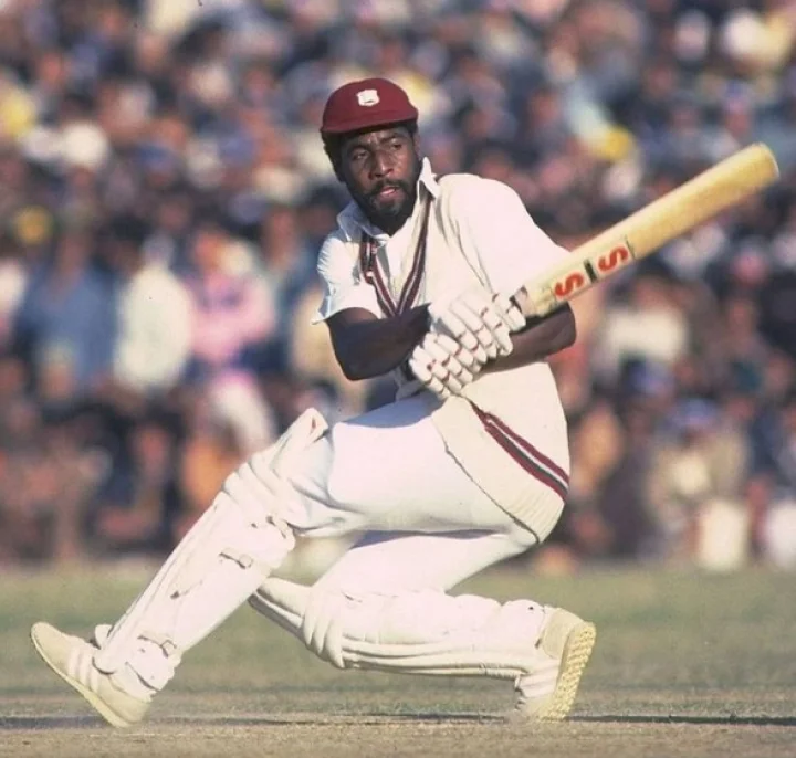 വിവിയൻ റിച്ചാർഡ്‌സ്