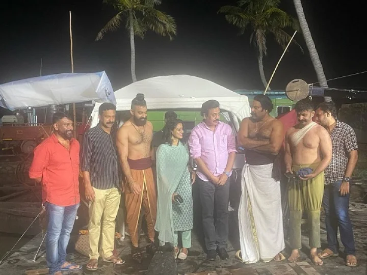 രാഘവന്‍