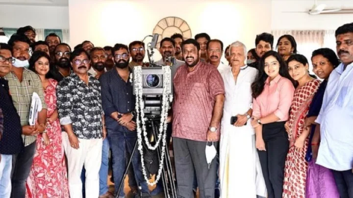 മാളവിക മേനോന്‍