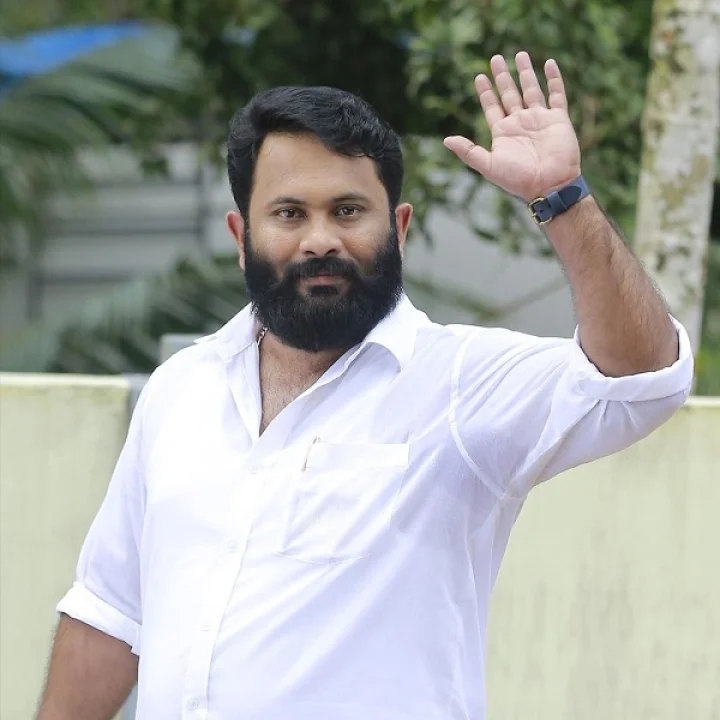 അജു വര്‍ഗീസ്