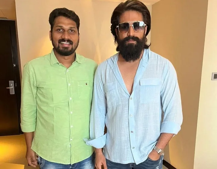 KGF Chapter 2 | RockingStar Yash |Prashanth Neel |Ravi Basrur| Hombale' on YouTube